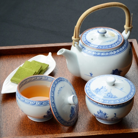 Kyoesansui Tea Set